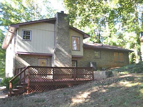 5th image of 5712 Williamsburg Dr