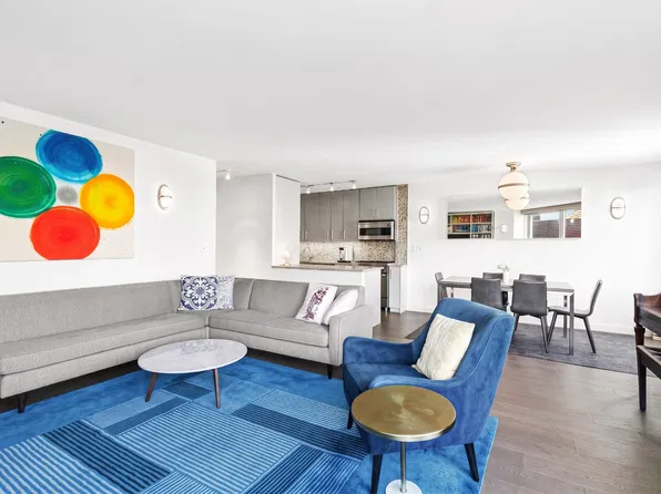 1623 3rd Avenue image 1 of 10