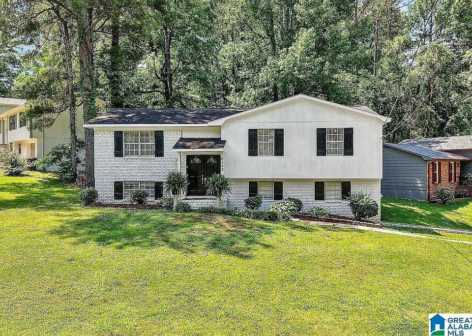 1st image of 5243 Paramont Dr