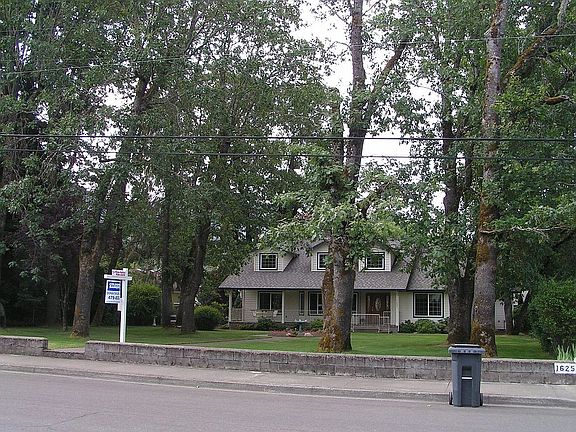 Front of house from street
