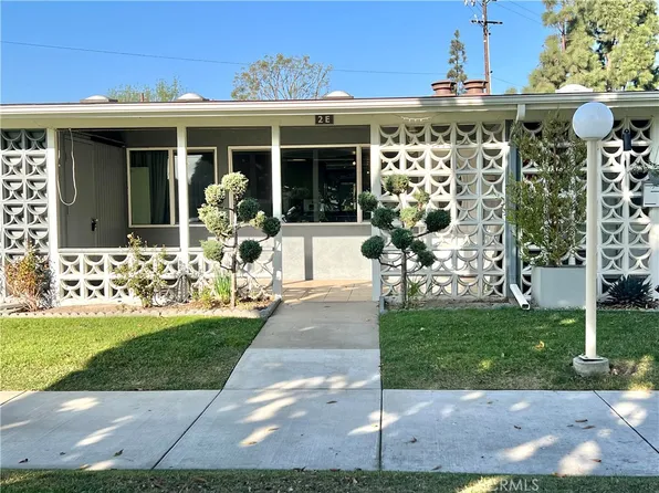 13610 Burning Tree Ln #M1-2e, Seal Beach, CA 90740