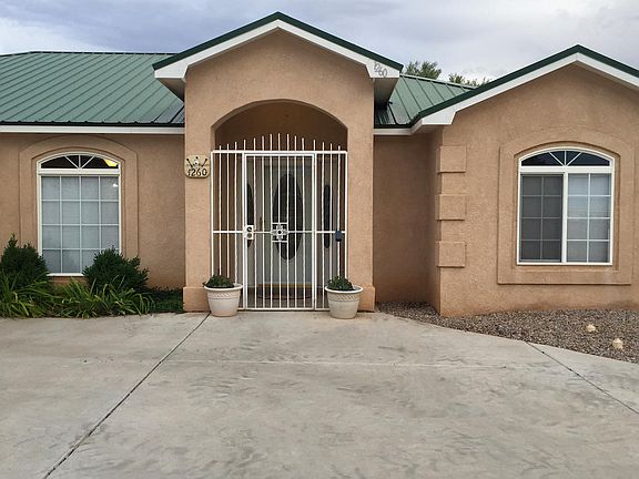 3rd image of 1260 Parkview Dr
