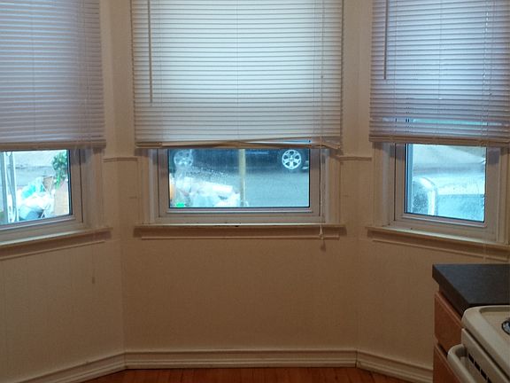 EATING AREA/NOOK