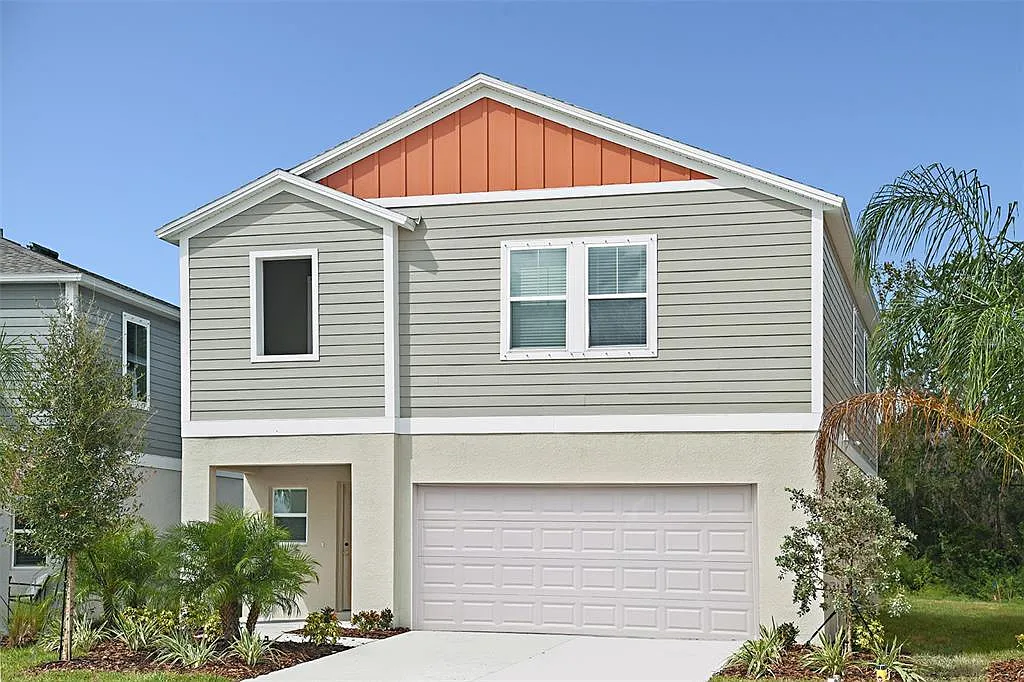 4 bed, 2.5 bath, 2038 sqft, $2,495 — Photo 1