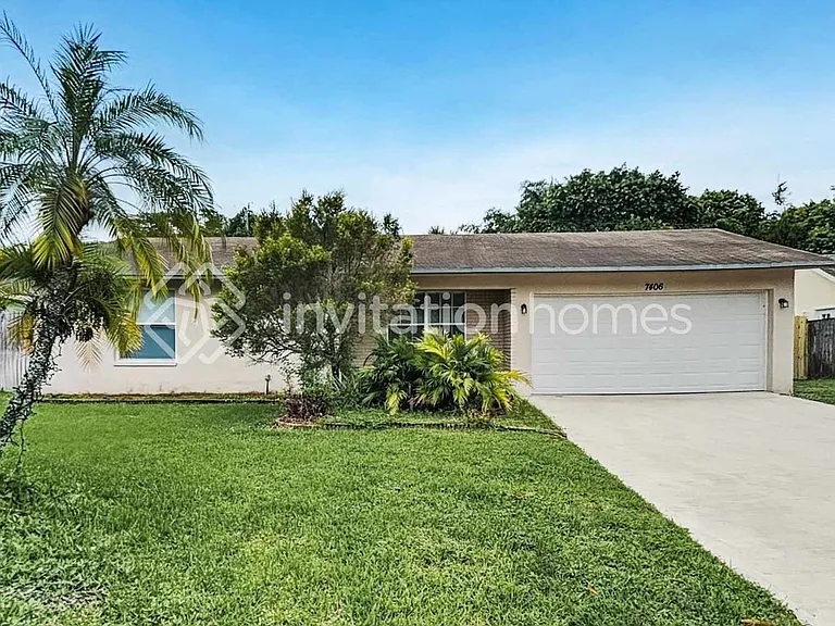 7406 Overlook Dr — Photo 1