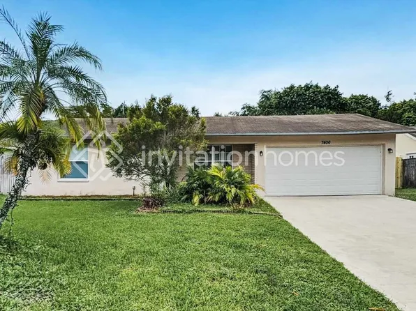 7406 Overlook Dr, Lake Worth, FL 33467