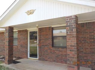 320 W Broadway, Blanchard, OK 73010