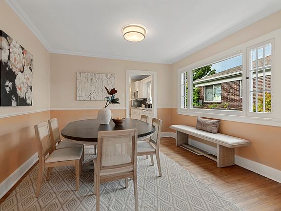4th image of 1567 E Laird Ave S