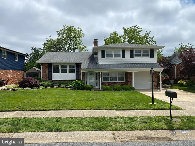 2721 Burnley Rd — Photo 1