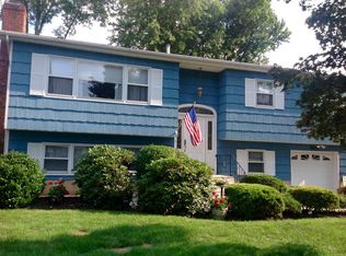 15 E Charles St, Nanuet, NY 10954