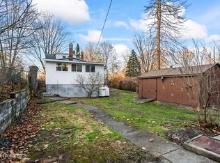 380 Lansing Ave, Troy, NY 12182