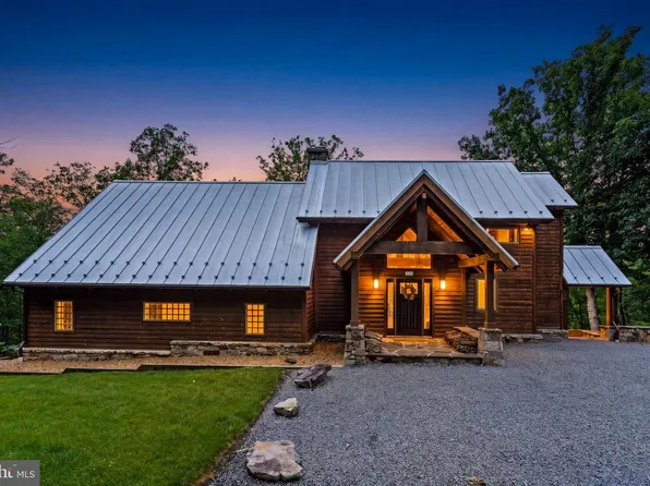 310 Red Gate Retreat Way, Berkeley Springs, WV 25411