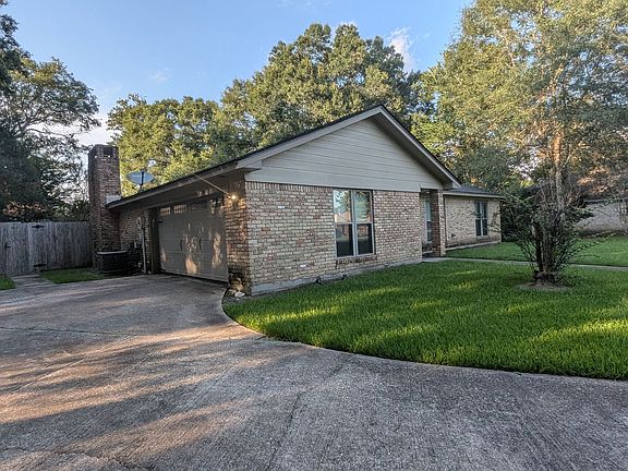 2nd image of 13060 Larch Ln