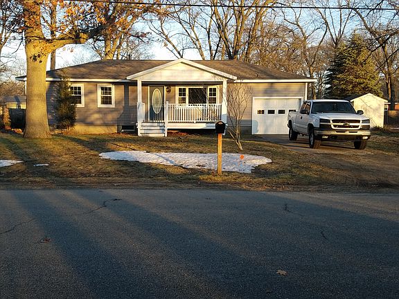 2nd image of 1256 N Wood St