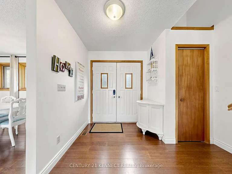 44 Pinewood Blvd — Photo 6