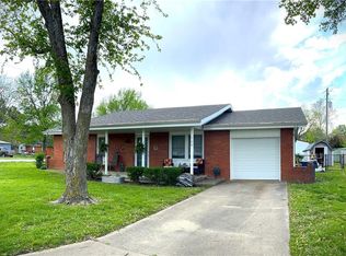 709 Arthur Aull Rd, Lamar, MO 64759