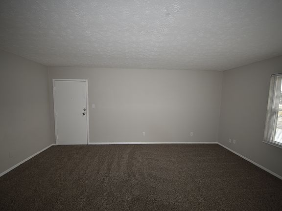 4th image of 928 Ohio Pike APT 509
