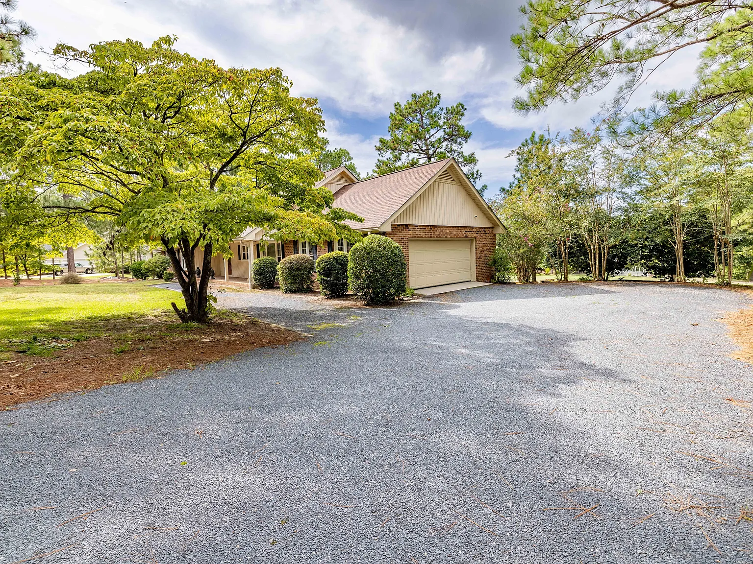7 Buckhorn Road - 1 — Photo 3