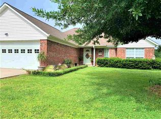 204 Bermuda Pl, De Kalb, TX 75559