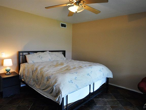 4th image of 18175 N Lakeview Dr