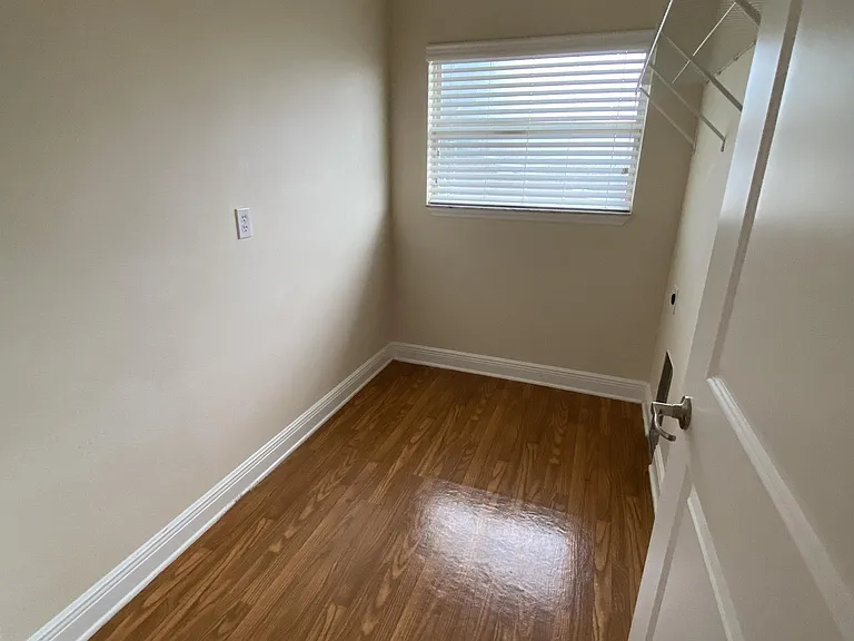 6124 Serene Pl — Photo 10