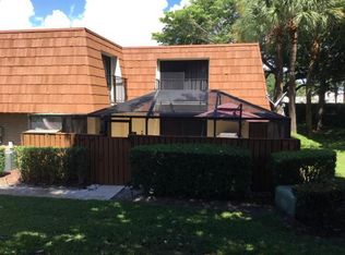 414 NE Live Oak Ln, Boynton Beach, FL 33436