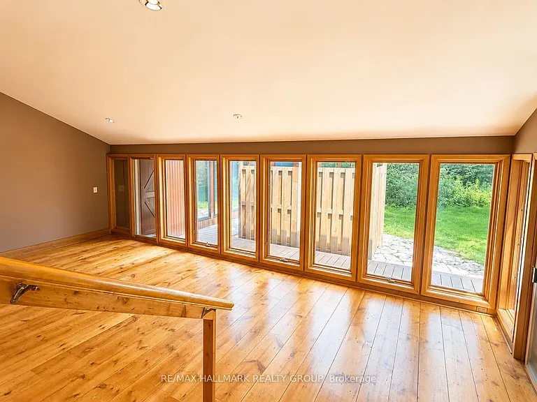 3565 Albion Rd — Photo 9