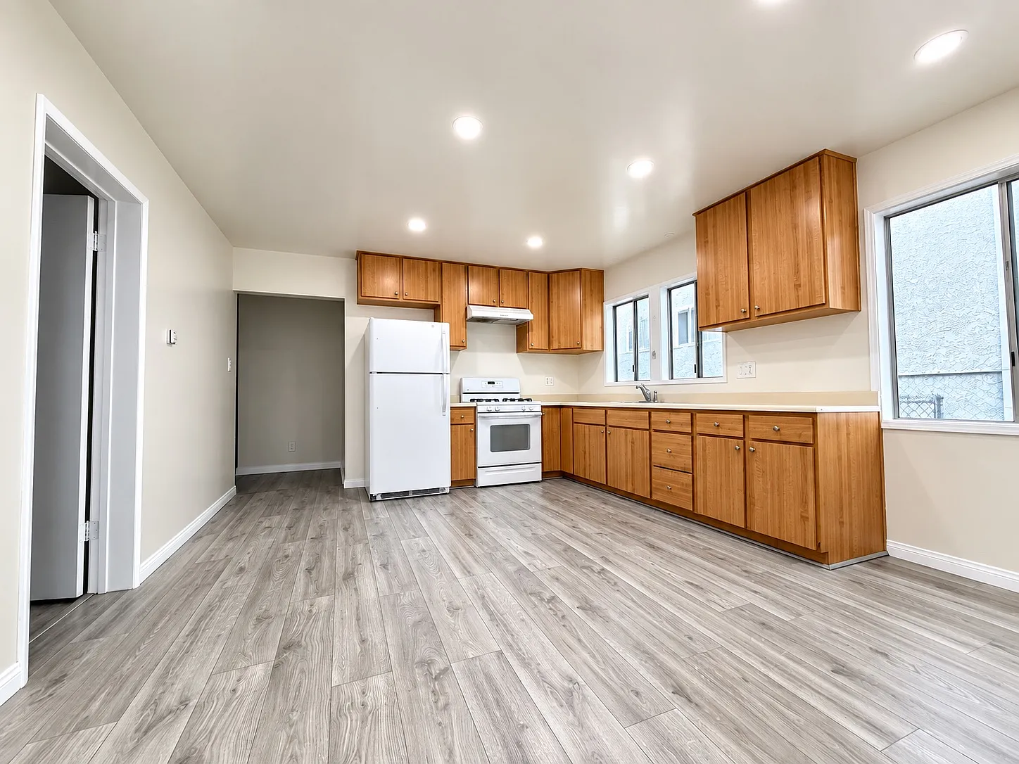 1 bed, 780 sqft, $2,200 — Photo 4