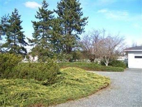 4th image of 1040 W Oak Ct Lot Lot