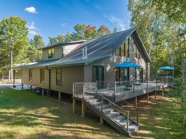 6375 Safar Rd, Three Lakes, WI 54562