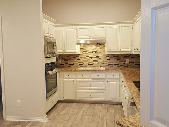 5th image of 4327 Voss Hills Pl