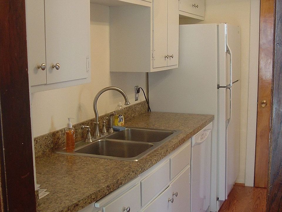 Freshly remodeled Kitchen