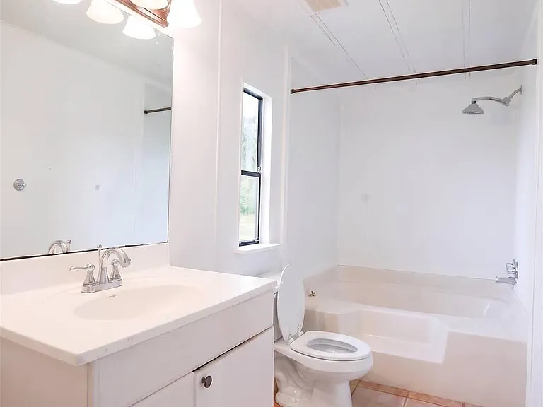1125 San Augustine Dr — Photo 10
