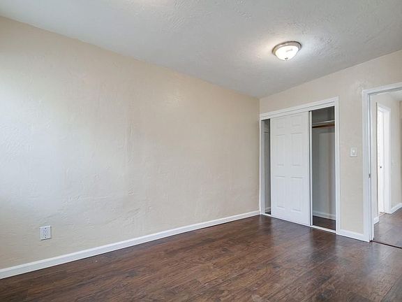 3rd image of 4019 33rd St