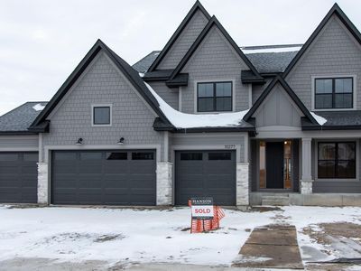 10277 Peony Ln, Maple Grove, MN, 55311