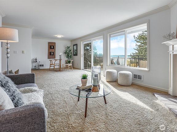 3rd image of 10110 NE 60th Street #106