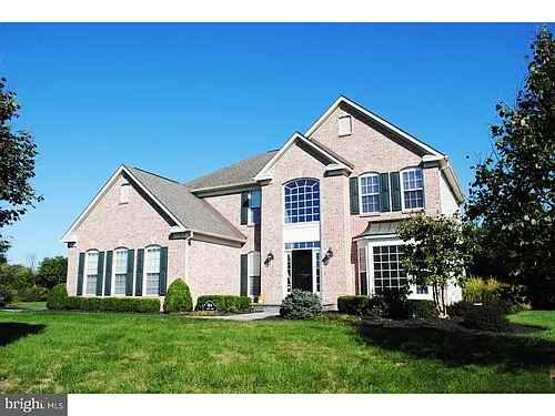 584 Leslie Ln Photo 1 584 Leslie Ln Photo 1