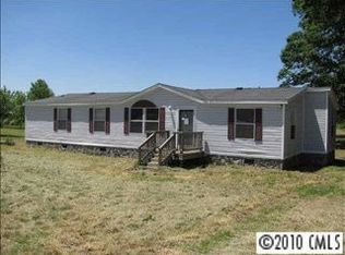 104 Cenco Dr, Kings Mountain, NC 28086