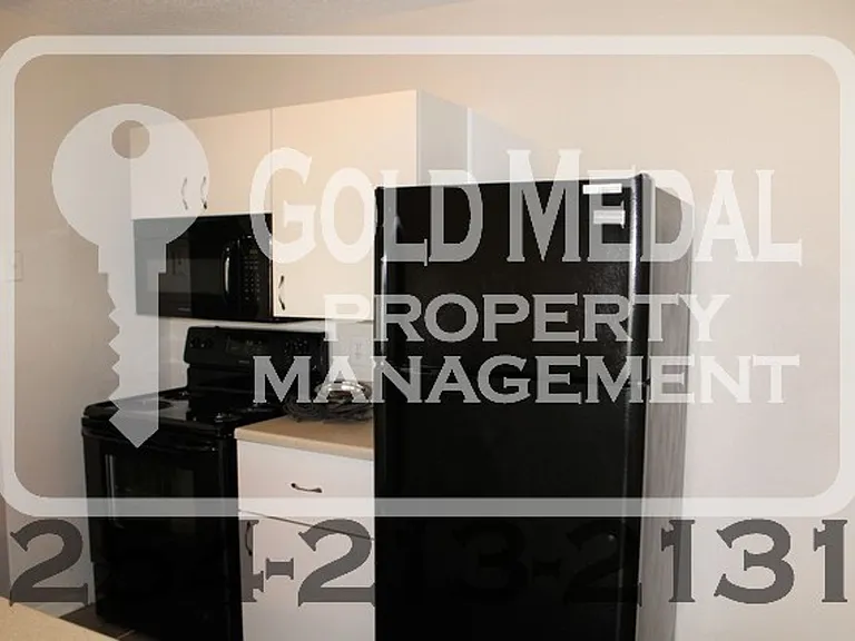 503 Longhorn Cir — Photo 6