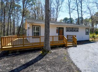 382 Longhorn Dr, Lusby, MD 20657