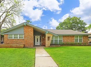 3619 Woodvalley Dr, Houston, TX 77025