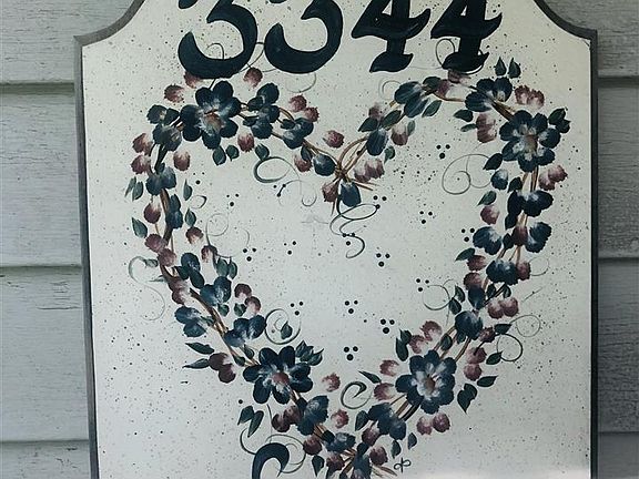 2nd image of 3344 N Michigan Ave
