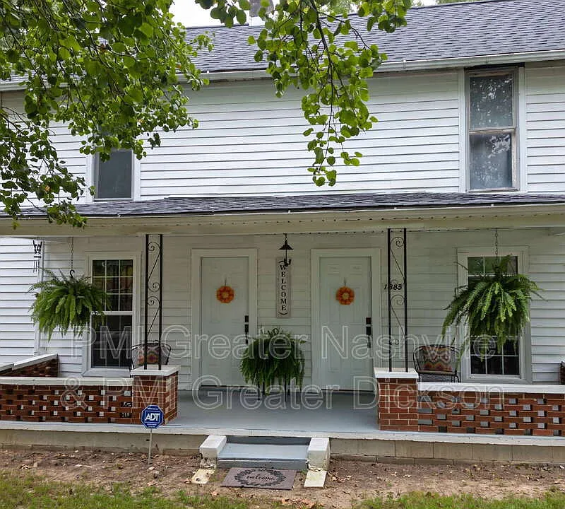 1885 N Soules Chapel Rd