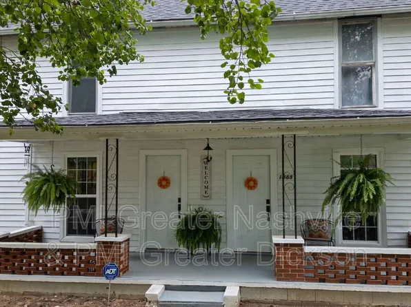 1885 N Soules Chapel Rd, Cunningham, TN 37052