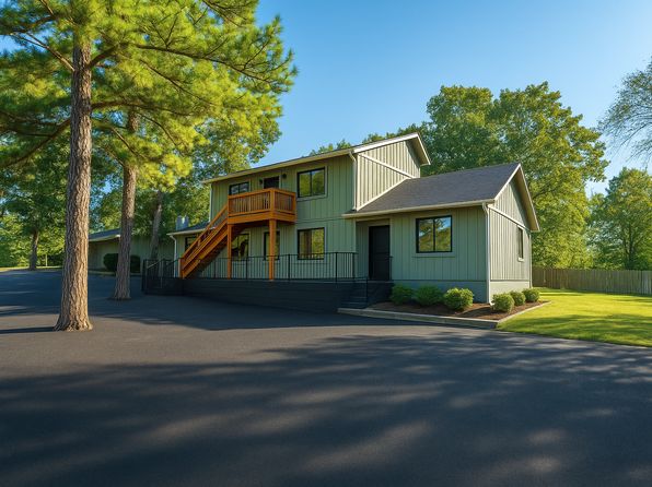 200 River Oaks Dr #109