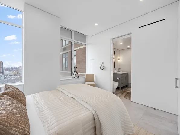 422 East 72nd Street image 46 of 57