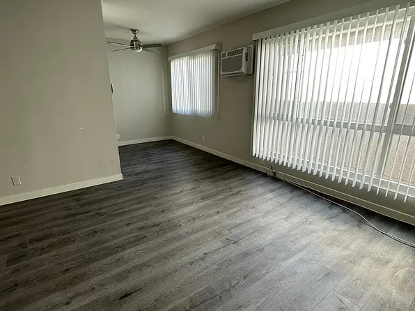 4521 Colfax Ave APT 207, North Hollywood, CA 91602