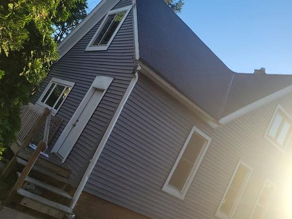 2nd image of 755 S Shea Ave #755