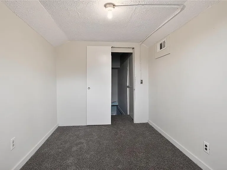 1439 Westboro Dr SW — Photo 25