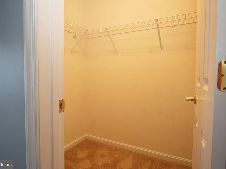 2415 Rainswood Ln — Photo 21